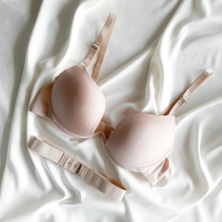سوتین پلانچ حالت دهنده لیفت کننده(Plunge Bra)