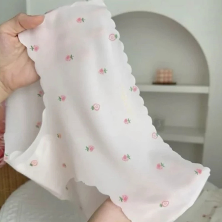 شورت لیزری شیشه ای بدون درز و دوخت طرح توت فرنگی اورجینال