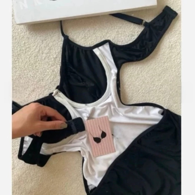 لباسخواب خرگوشی فنردار همراه تل و ساق