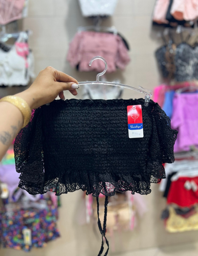 کراپ تاپ وارداتی عروسک چین دار آستین پفکی